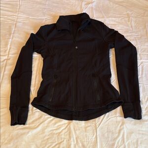 Lululemon Women’s Size 4 Black Jacket